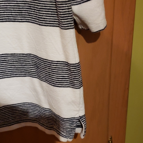 Top - Picture 6 of 7